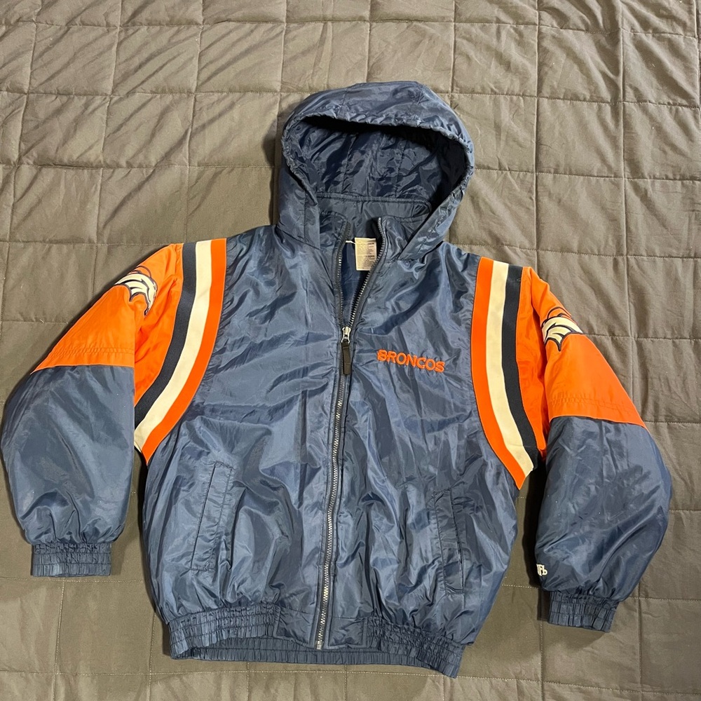 Denver broncos youth jacket size XL